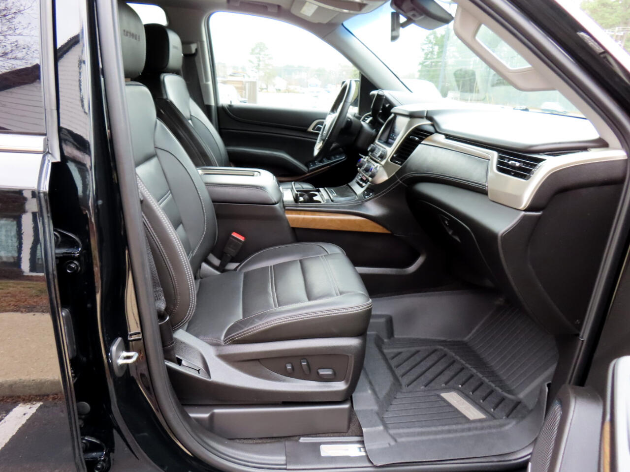 GMC Yukon Denali 4WD 2018