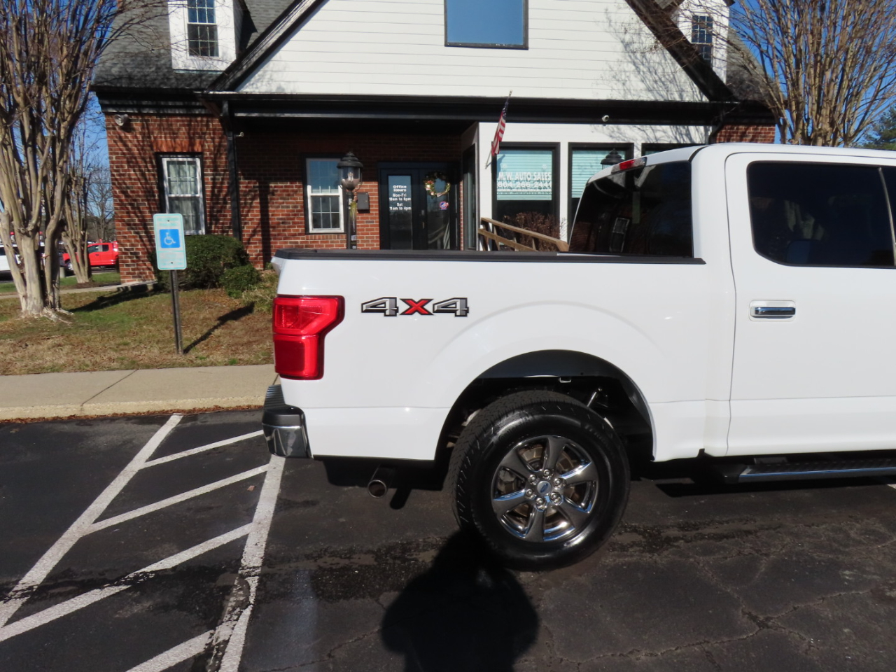 Ford F-150 4WD SuperCrew 139" XLT 2020