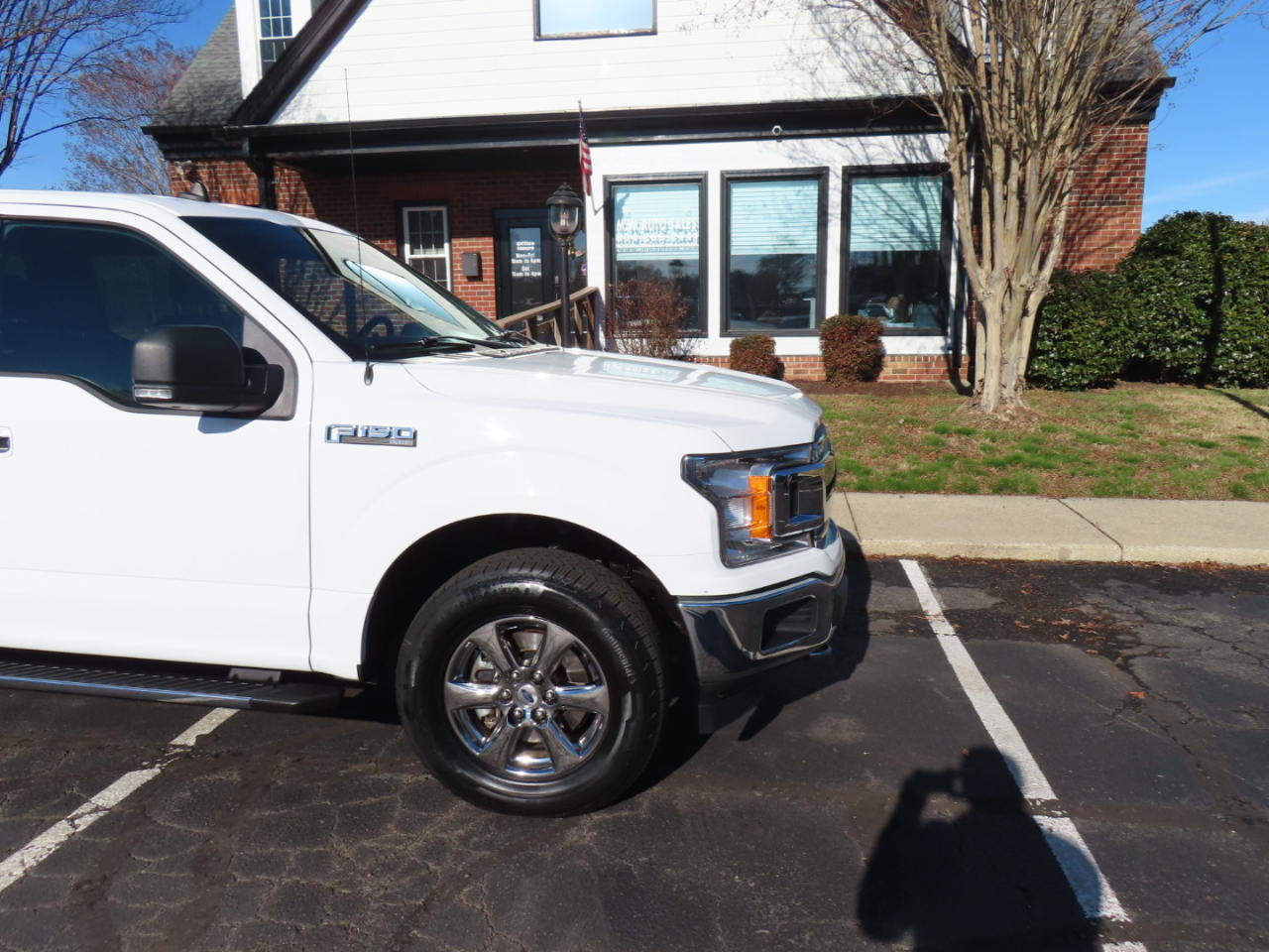 Ford F-150 4WD SuperCrew 139" XLT 2020
