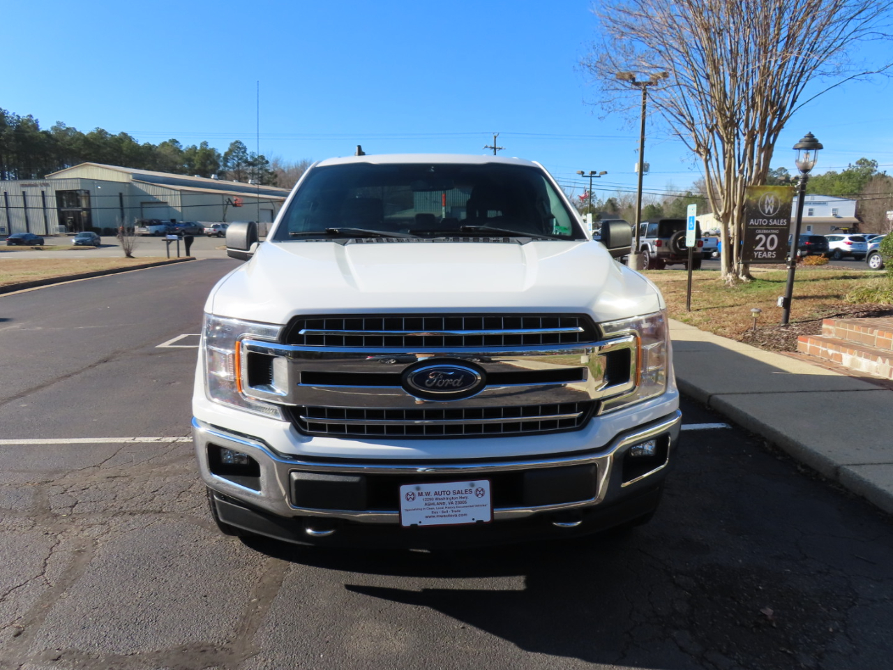 Ford F-150 4WD SuperCrew 139" XLT 2020