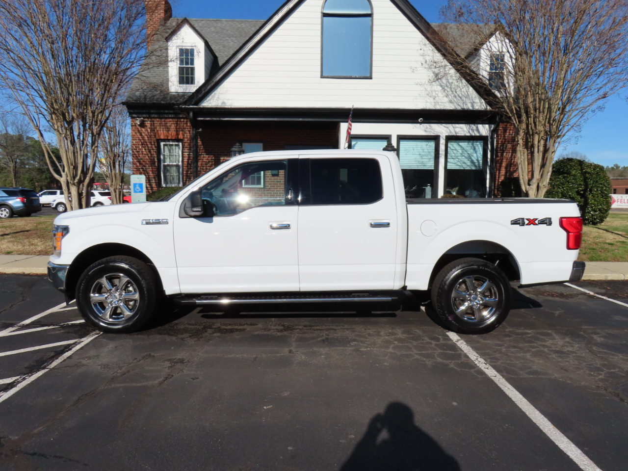 Ford F-150 4WD SuperCrew 139" XLT 2020