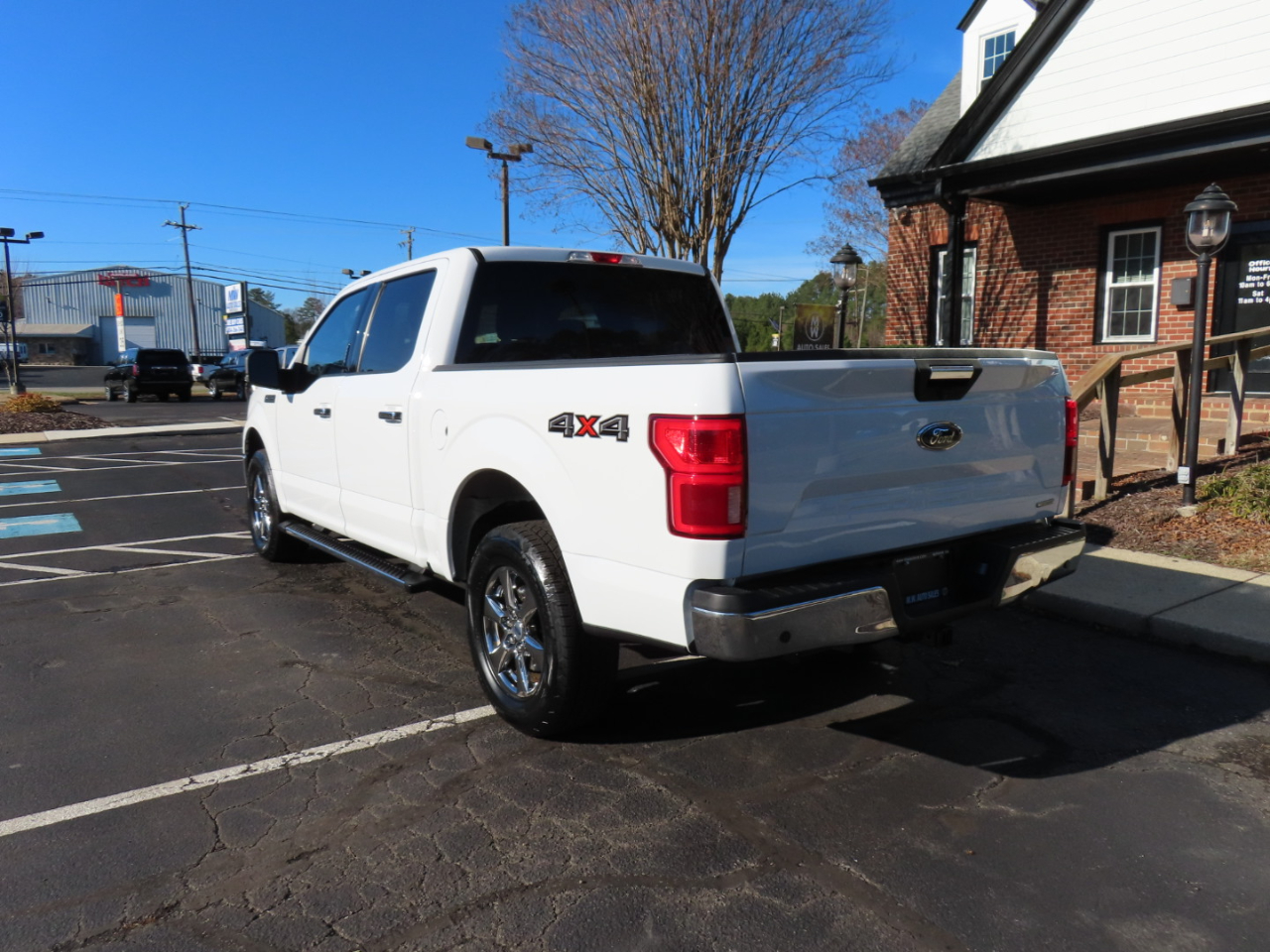 Ford F-150 4WD SuperCrew 139" XLT 2020