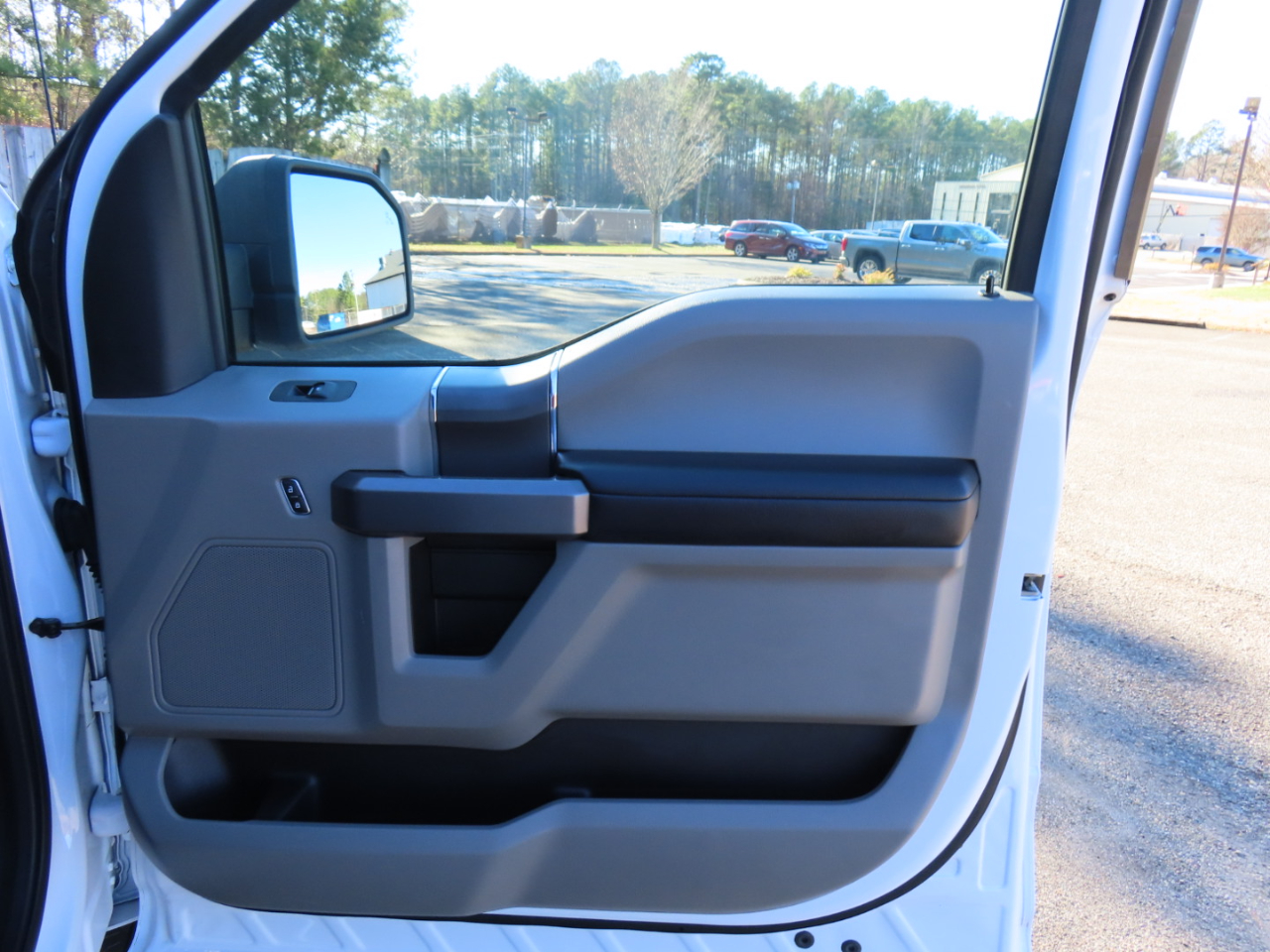 Ford F-150 4WD SuperCrew 139" XLT 2020