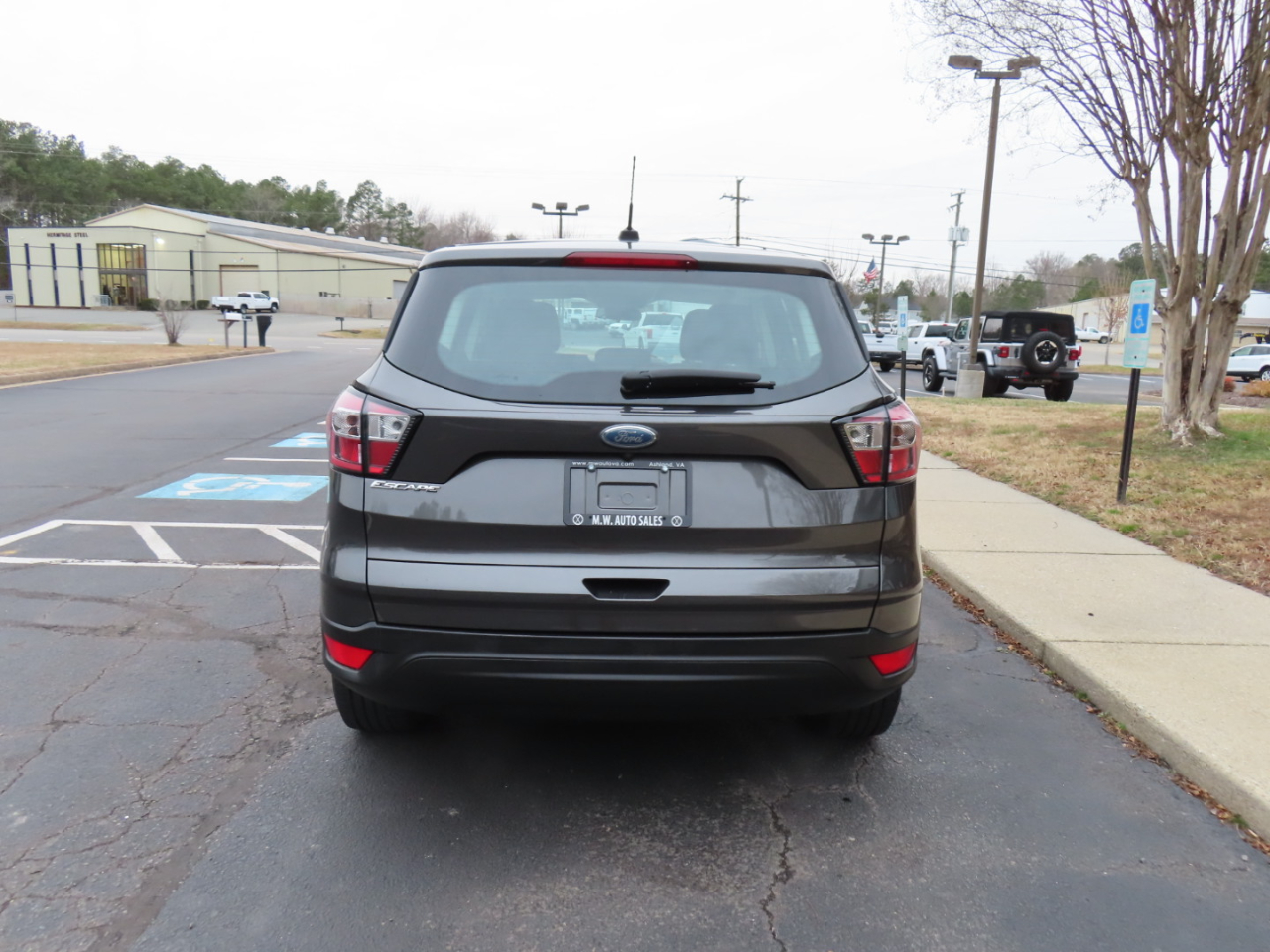 Ford Escape S FWD 2018