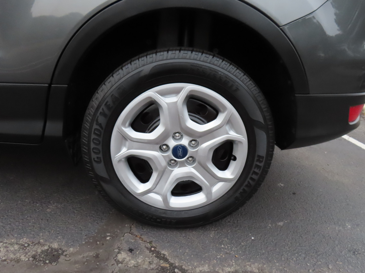 Ford Escape S FWD 2018