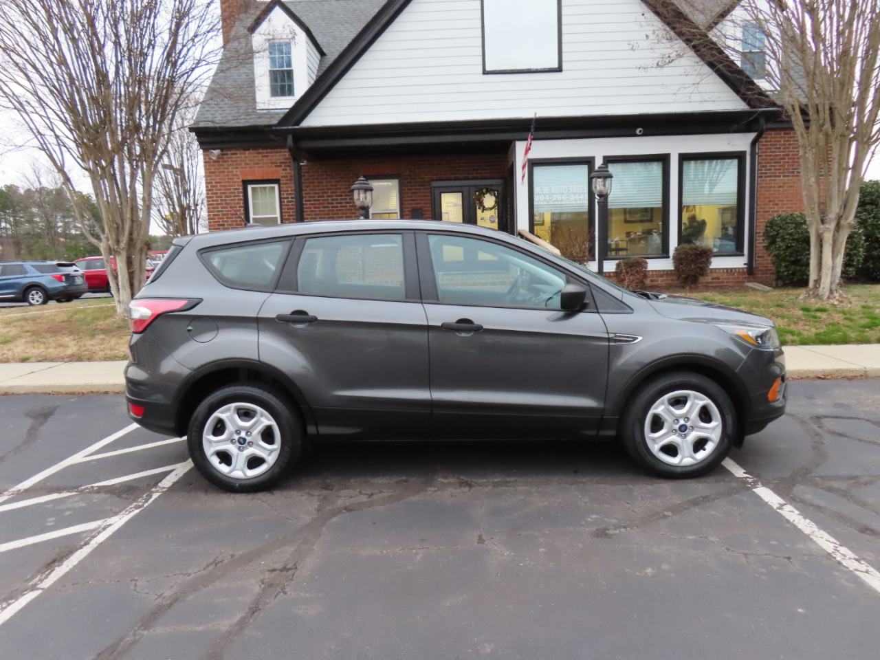 Ford Escape S FWD 2018