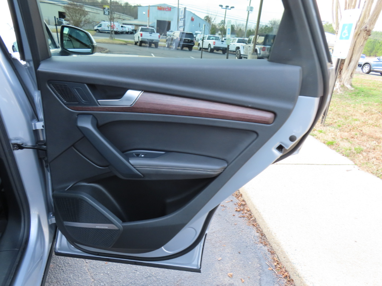 Audi Q5 2.0T Premium Plus quattro 2022