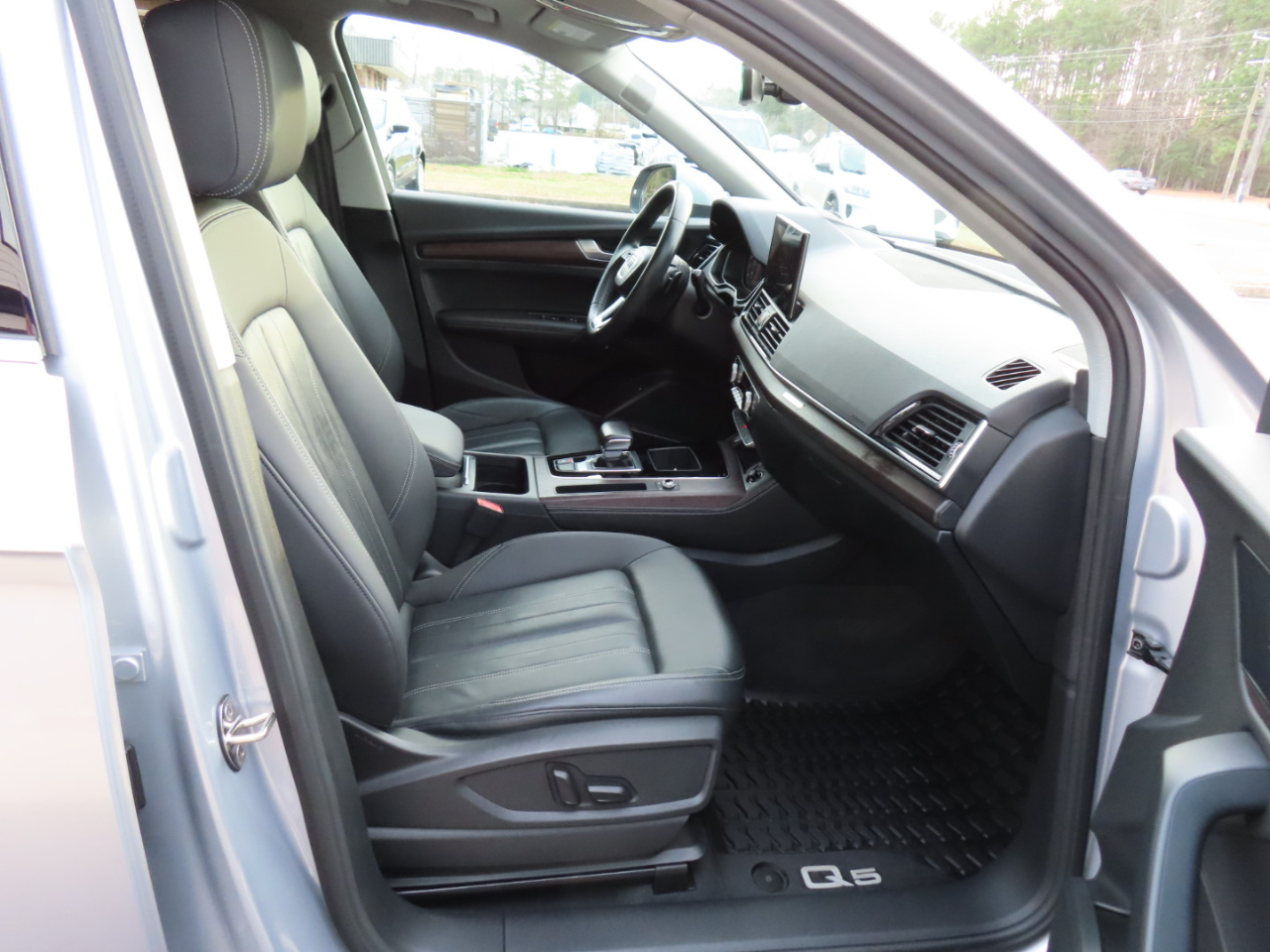 Audi Q5 2.0T Premium Plus quattro 2022