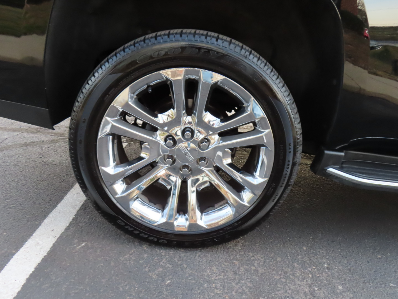 GMC Yukon SLT 4WD 2019