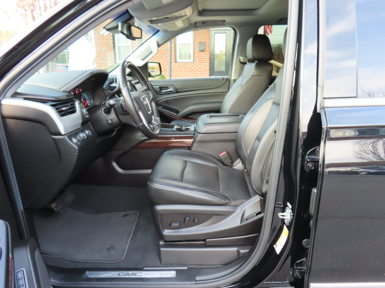 GMC Yukon SLT 4WD 2019