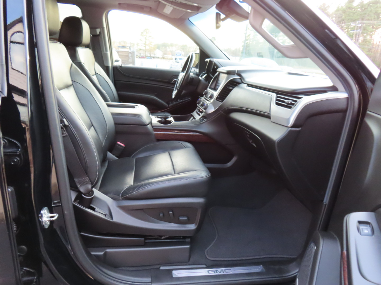 GMC Yukon SLT 4WD 2019