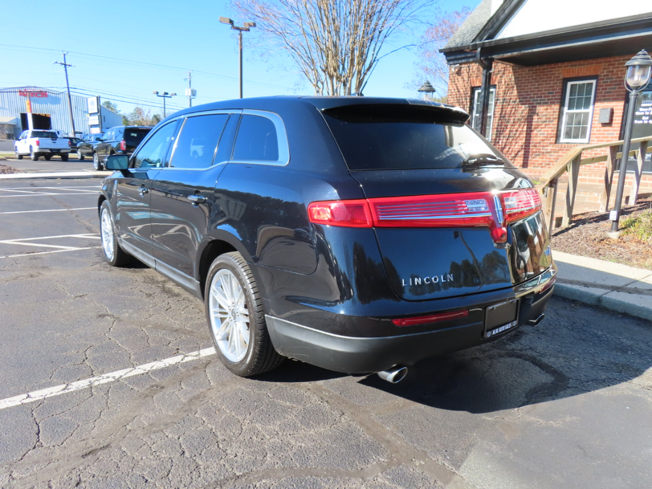 Lincoln MKT Reserve 2019