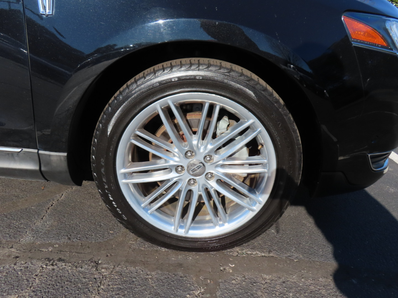 Lincoln MKT Reserve 2019