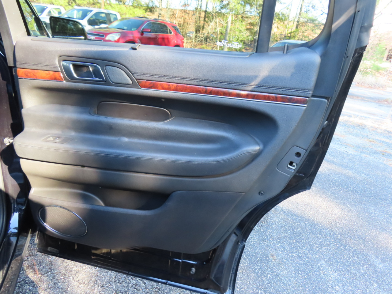 Lincoln MKT Reserve 2019