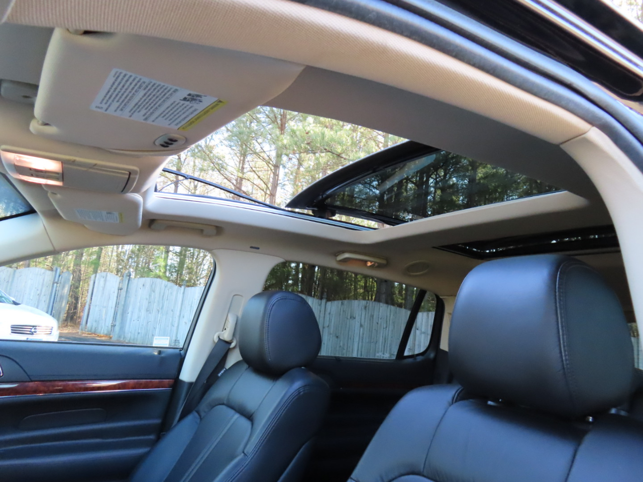 Lincoln MKT Reserve 2019