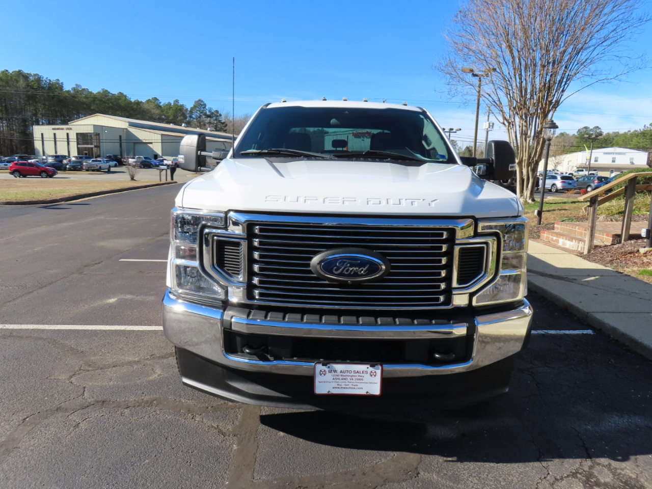 Ford F-350 SD XL Crew Cab Long Bed DRW 4WD 2022