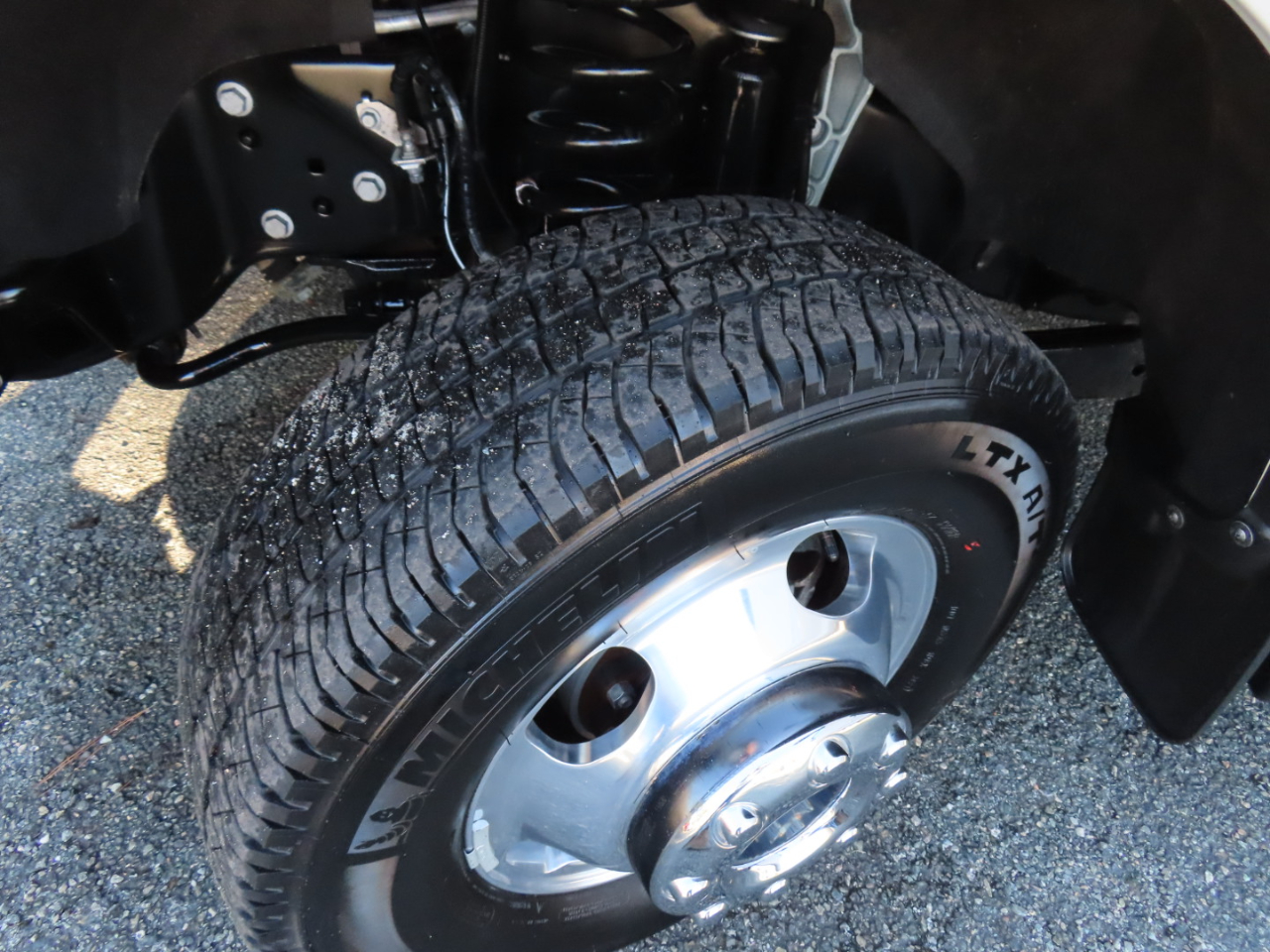 Ford F-350 SD XL Crew Cab Long Bed DRW 4WD 2022