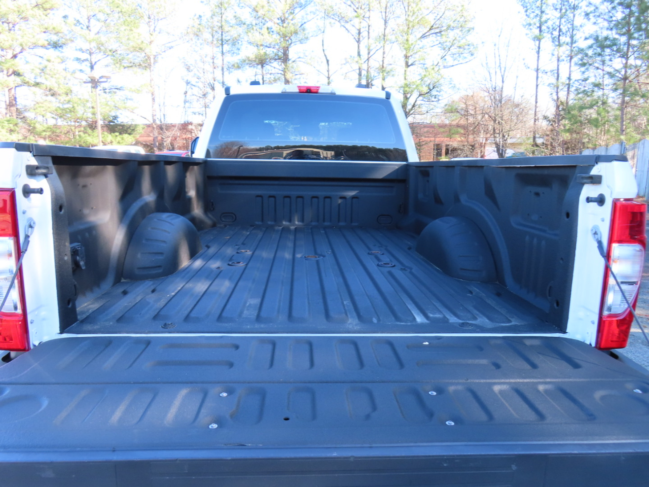 Ford F-350 SD XL Crew Cab Long Bed DRW 4WD 2022