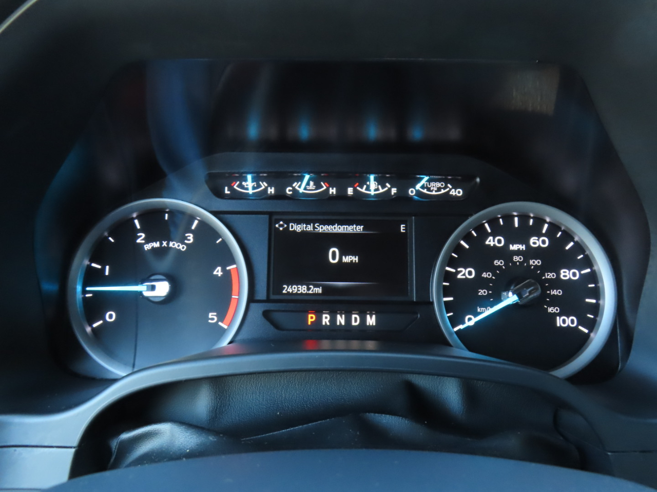 Ford F-350 SD XL Crew Cab Long Bed DRW 4WD 2022