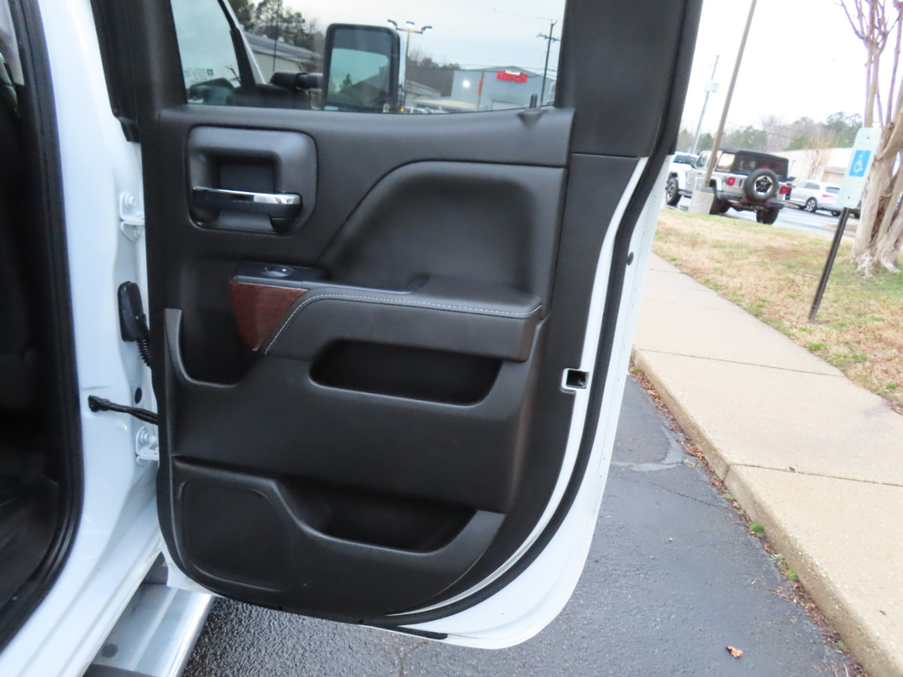 GMC Sierra 1500 SLT Double Cab 4WD 2017