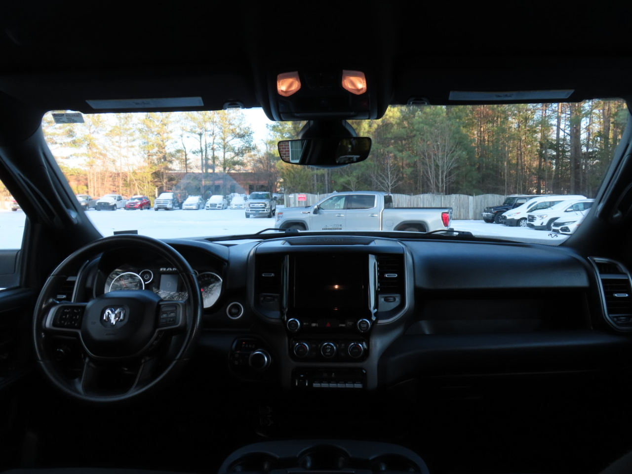 RAM 2500 Tradesman Crew Cab SWB 4WD 2022