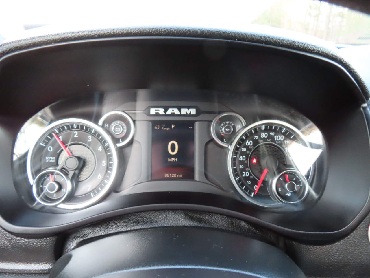 RAM 2500 Tradesman Crew Cab SWB 4WD 2022