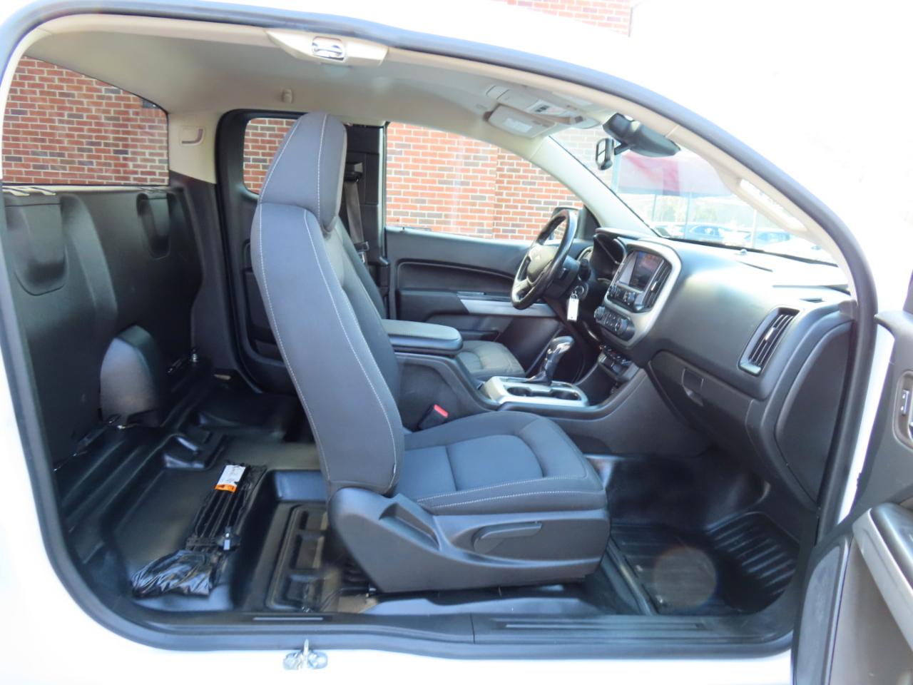 Chevrolet Colorado LT Ext. Cab 2WD 2022