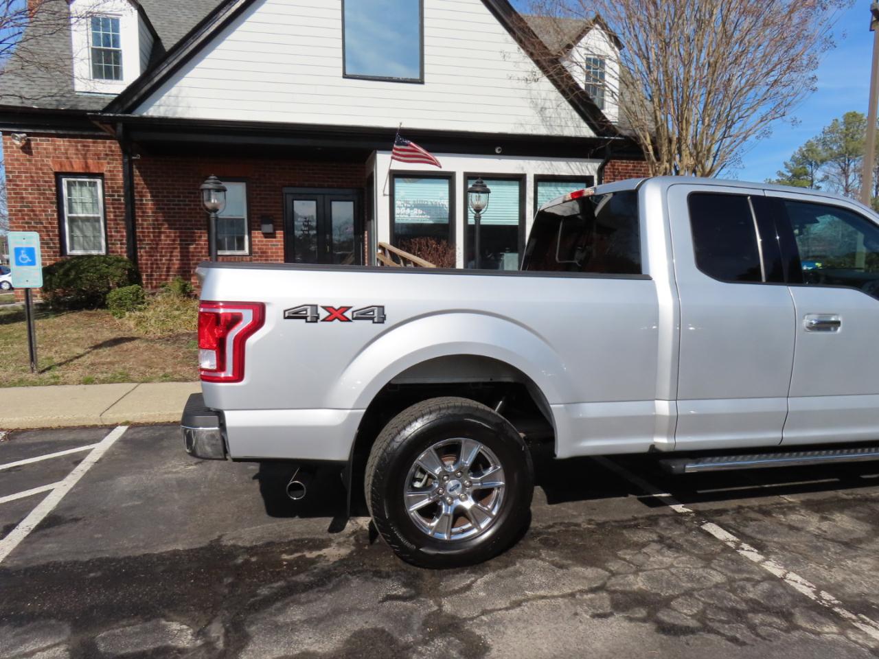 Ford F-150 XLT SuperCab 6.5-ft. Bed 4WD 2015