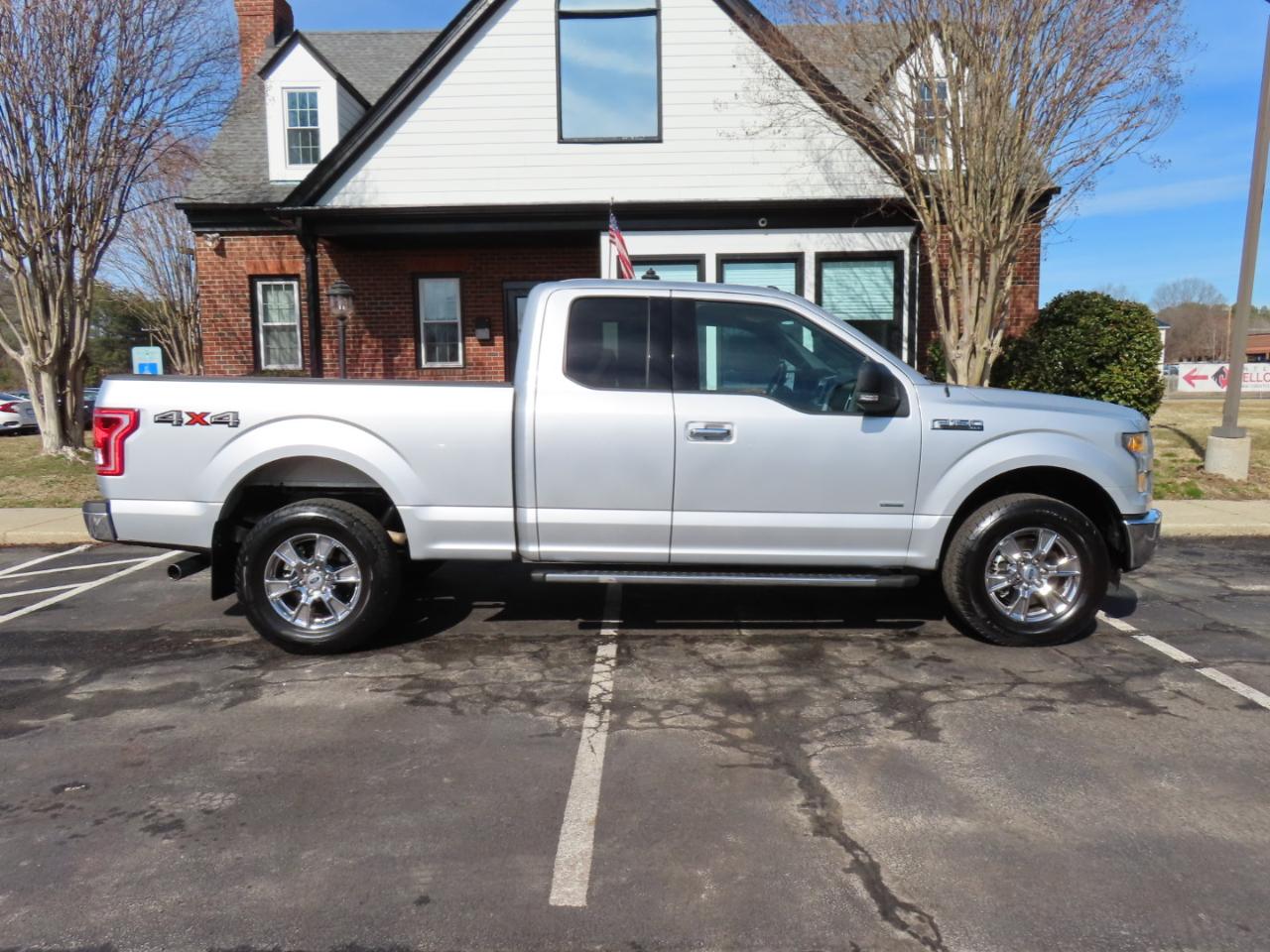 Ford F-150 XLT SuperCab 6.5-ft. Bed 4WD 2015