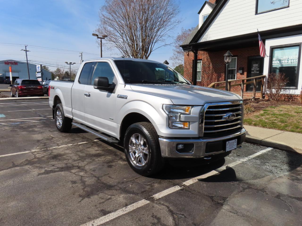 Ford F-150 XLT SuperCab 6.5-ft. Bed 4WD 2015