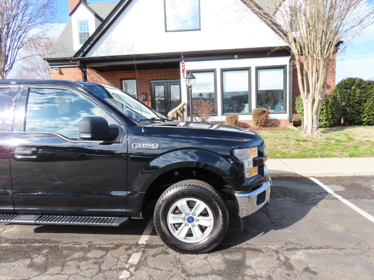 Ford F-150 XLT SuperCab 6.5-ft. Bed 4WD 2017