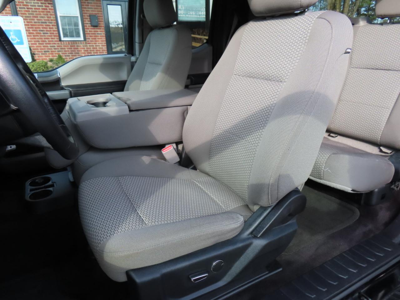 Ford F-150 XLT SuperCab 6.5-ft. Bed 4WD 2017