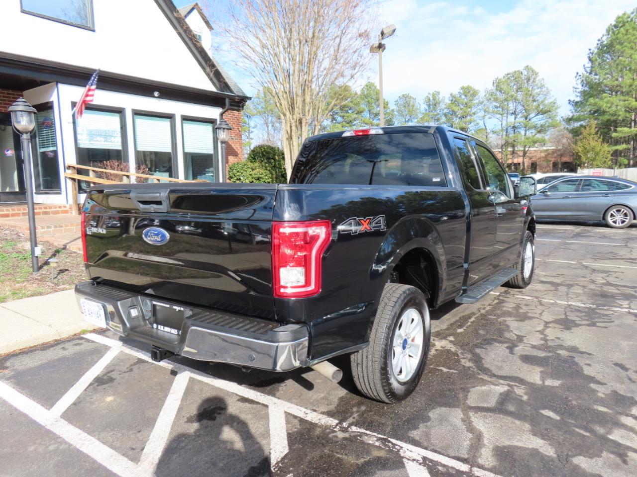 Ford F-150 XLT SuperCab 6.5-ft. Bed 4WD 2017