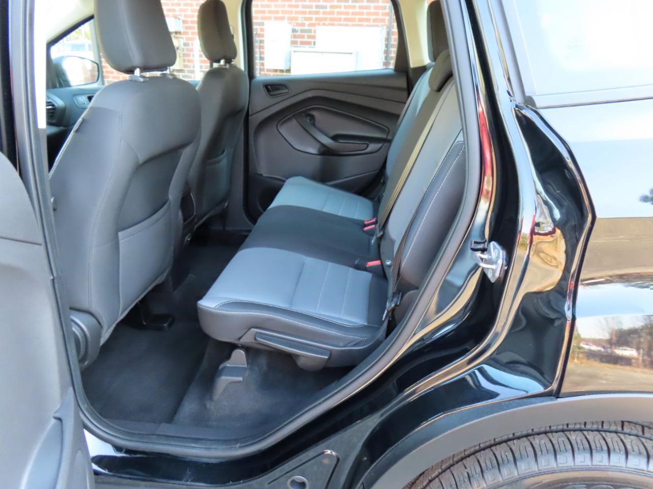 Ford Escape S FWD 2018