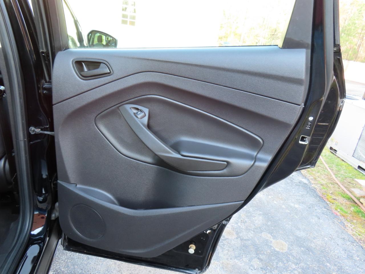 Ford Escape S FWD 2018