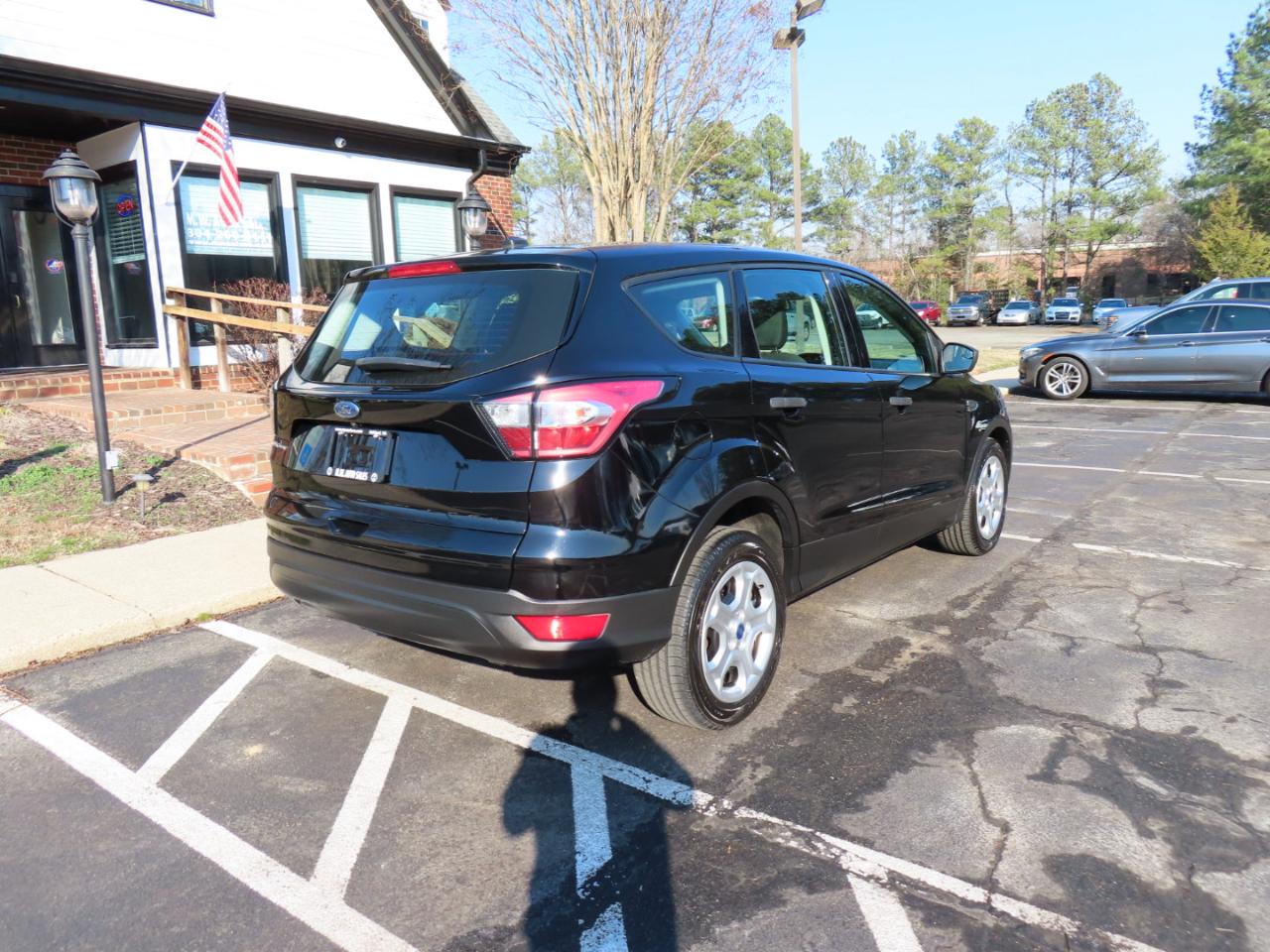 Ford Escape S FWD 2018