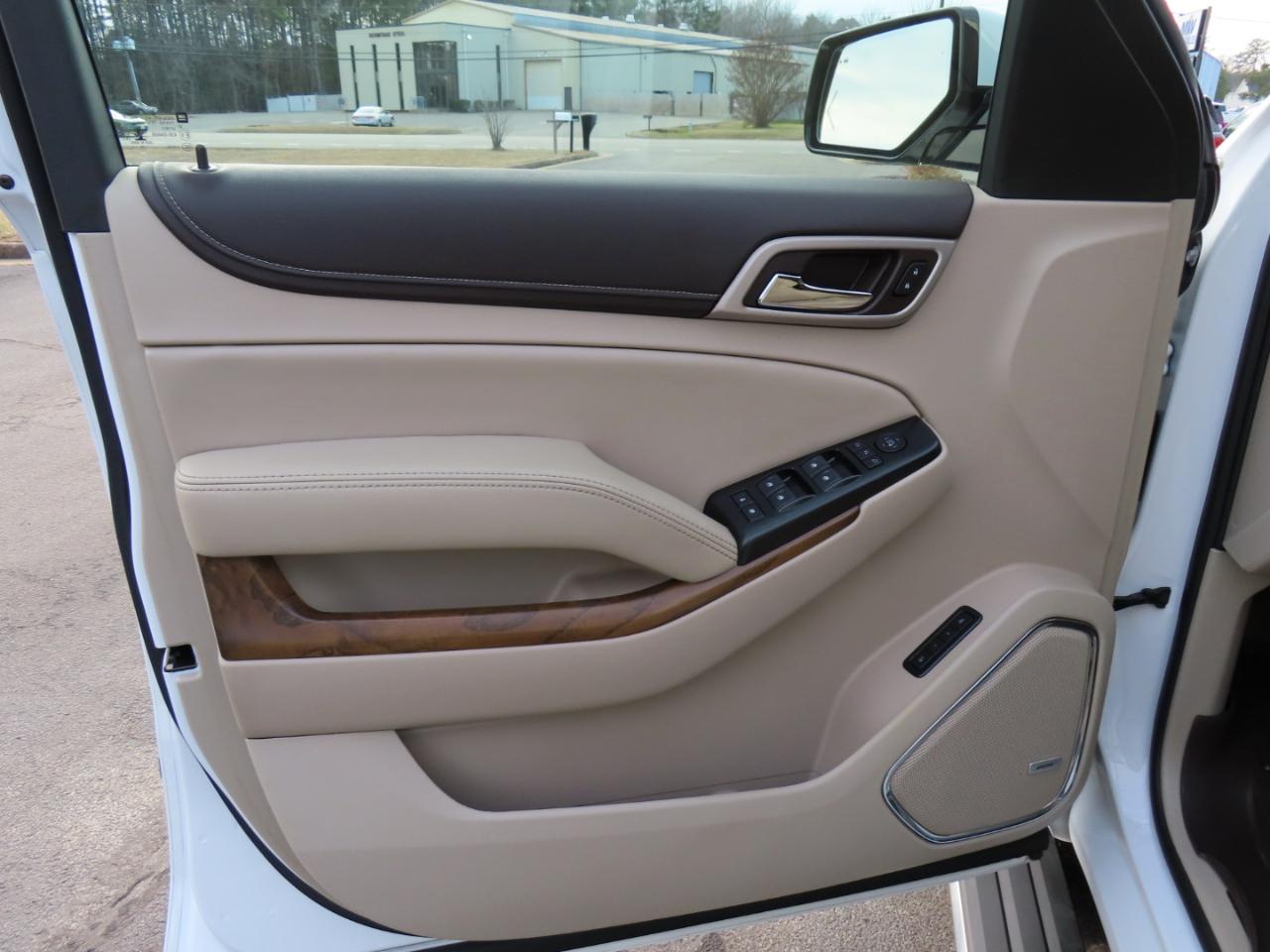 GMC Yukon Denali 4WD 2019