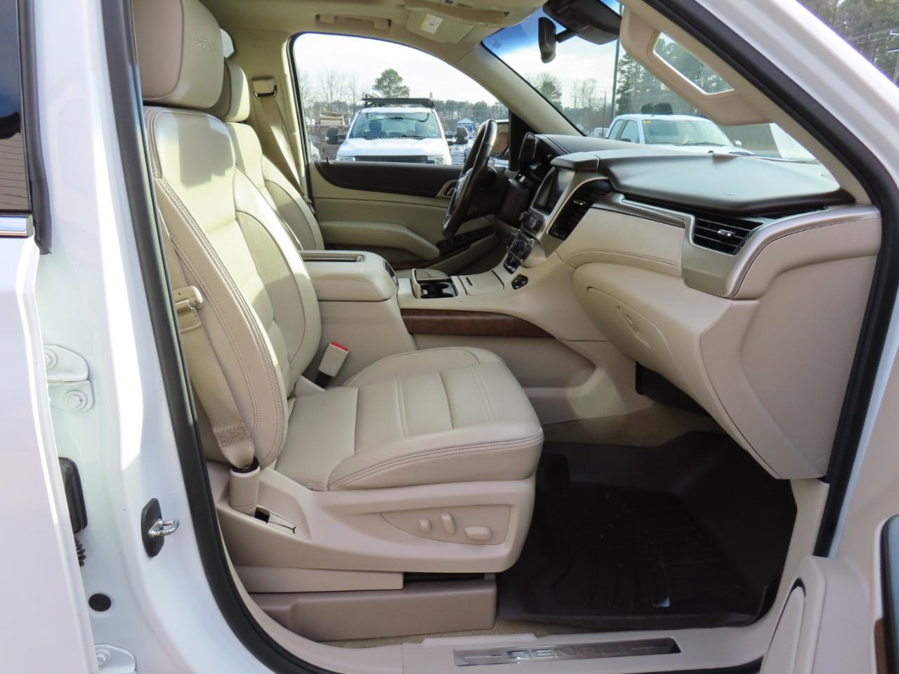 GMC Yukon Denali 4WD 2019