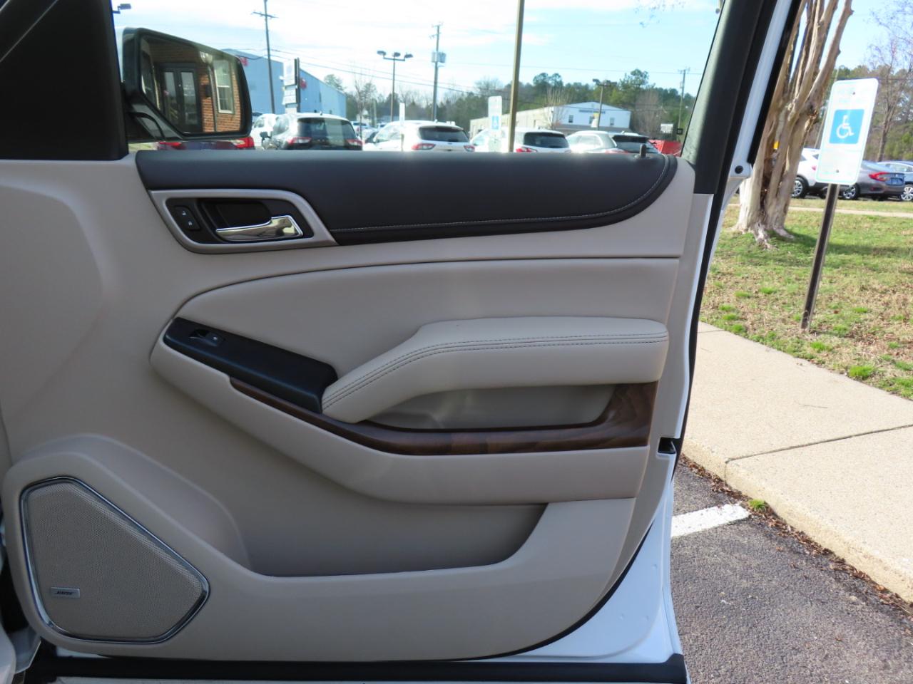 GMC Yukon Denali 4WD 2019