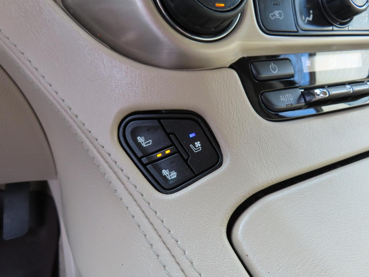 GMC Yukon Denali 4WD 2019