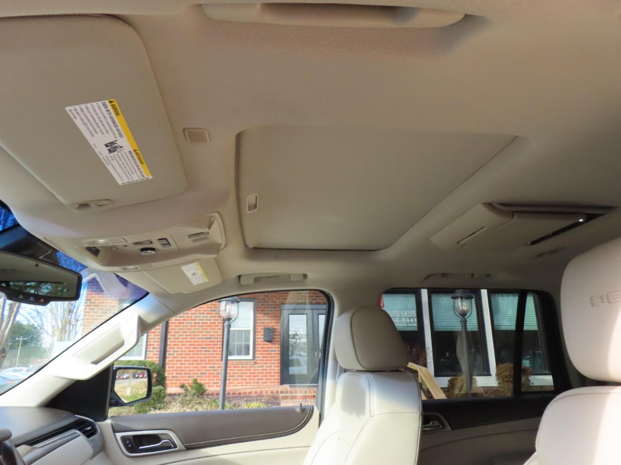 GMC Yukon Denali 4WD 2019