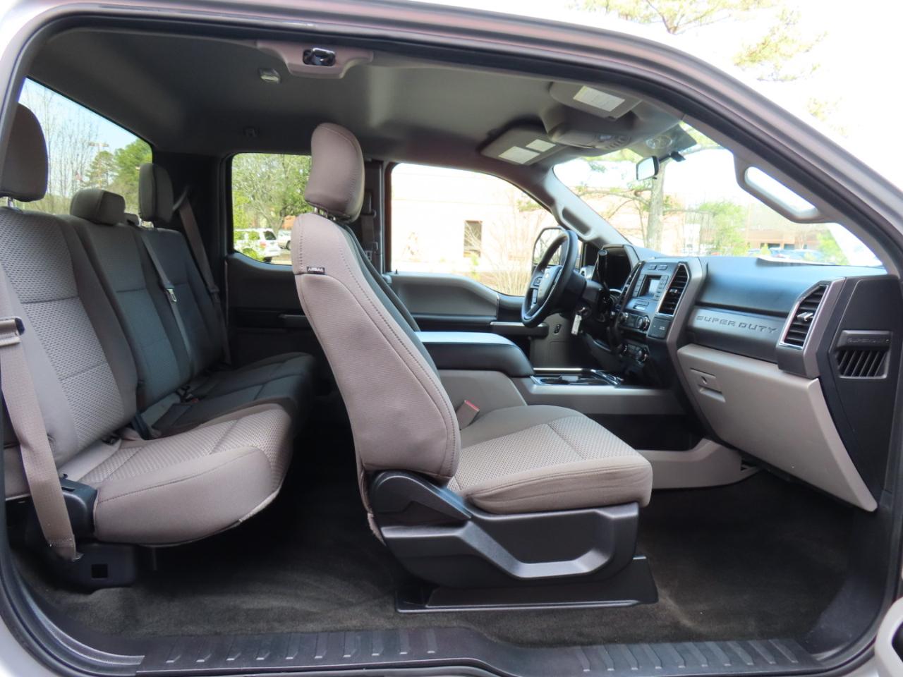 Ford F-250 SD XLT SuperCab Long Bed 4WD 2017