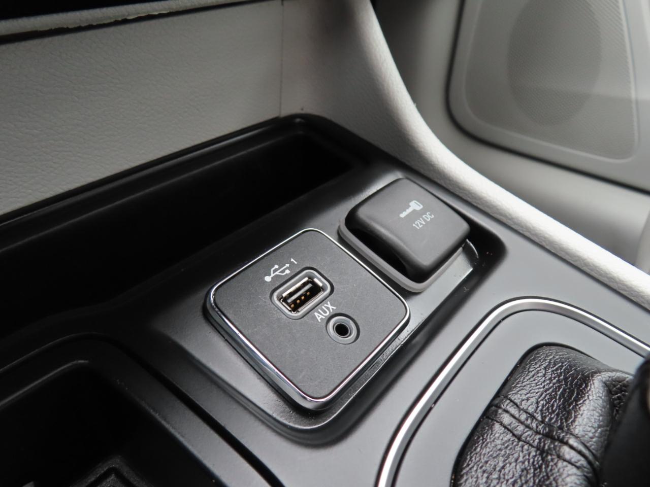 Jeep Cherokee Latitude Plus FWD 2020