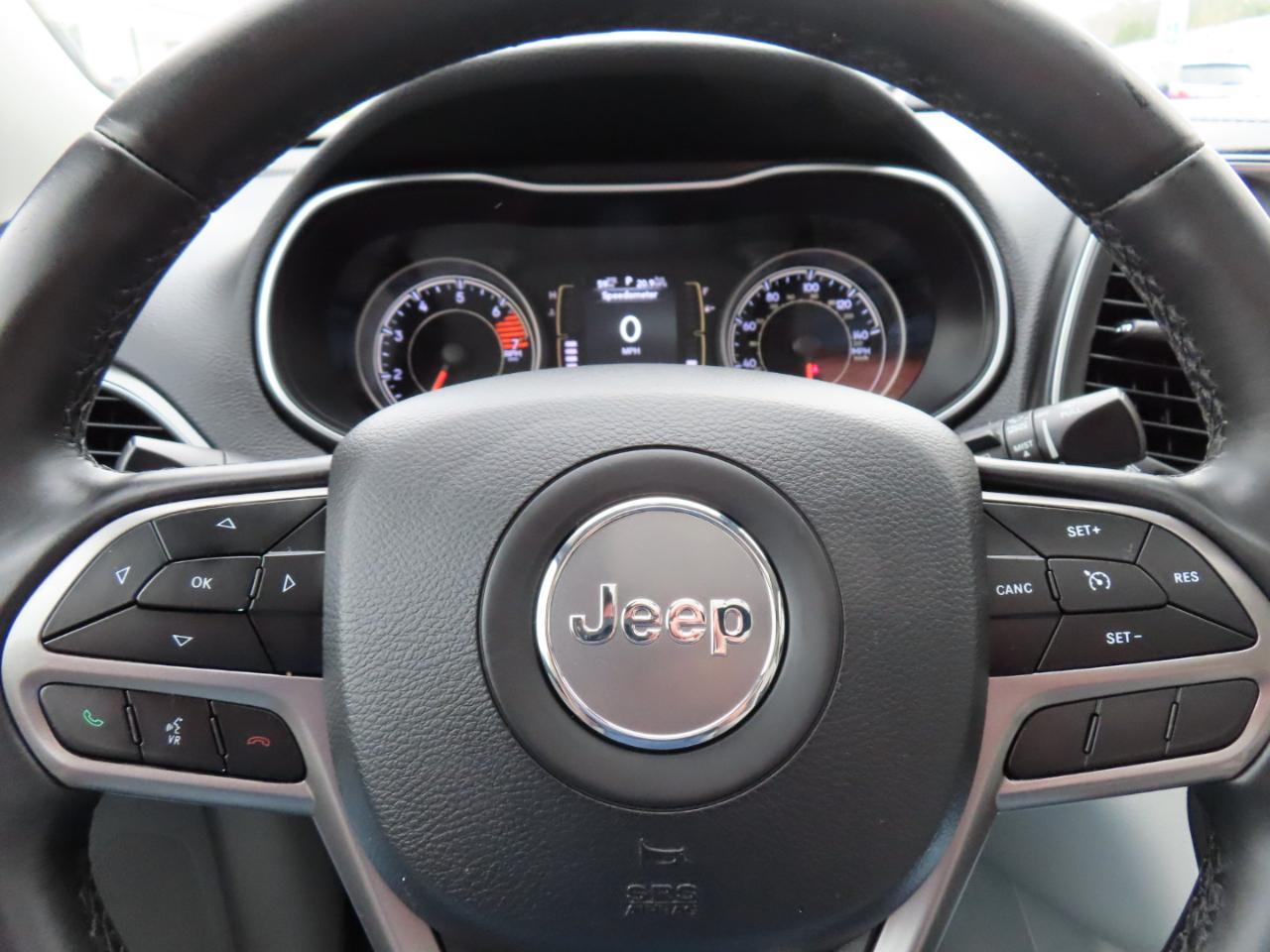 Jeep Cherokee Latitude Plus FWD 2020