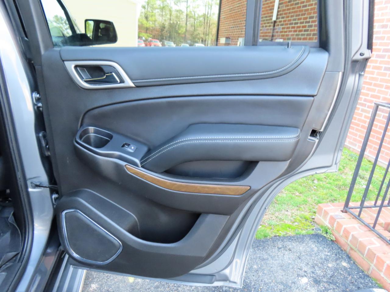 GMC Yukon Denali 4WD 2019