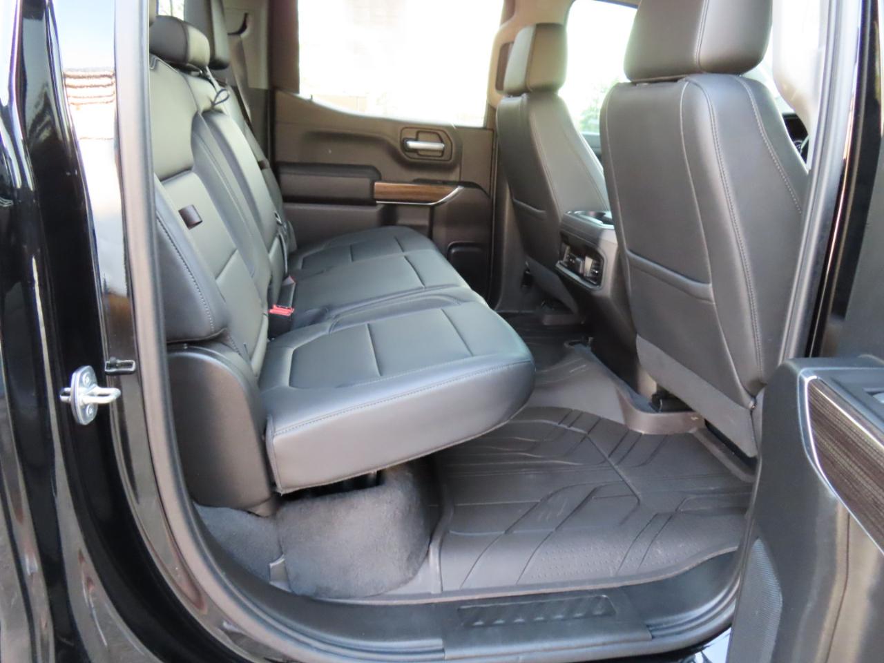 Chevrolet Silverado 1500 LT Trail Boss Crew Cab Long Box 4WD 2021