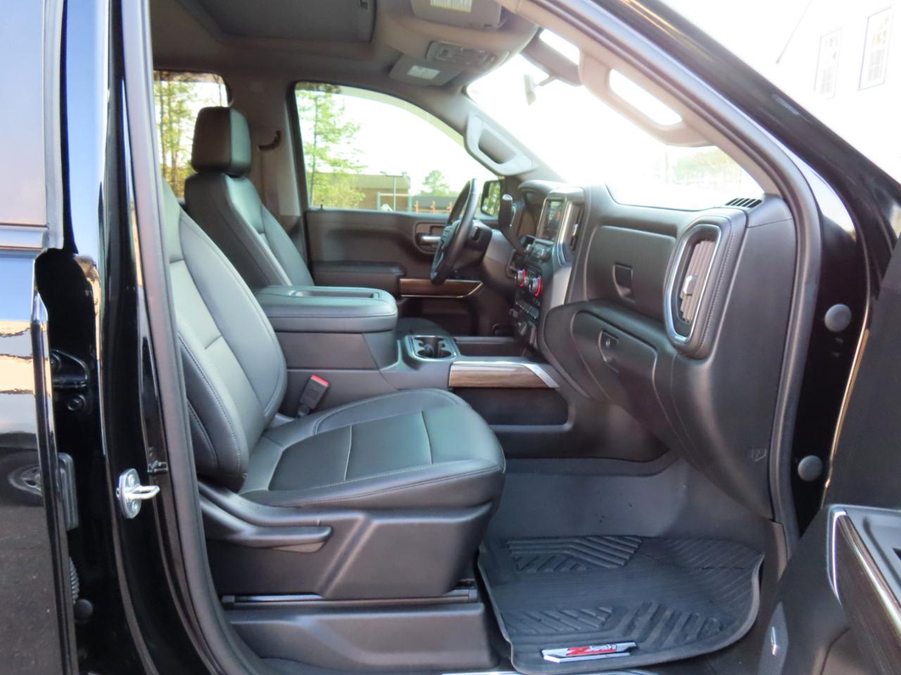 Chevrolet Silverado 1500 LT Trail Boss Crew Cab Long Box 4WD 2021