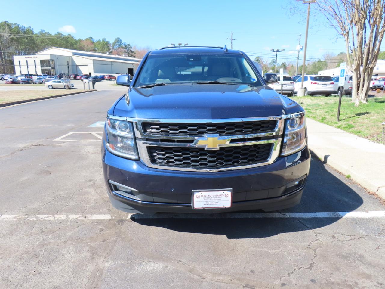 Chevrolet Suburban LT 4WD 2019