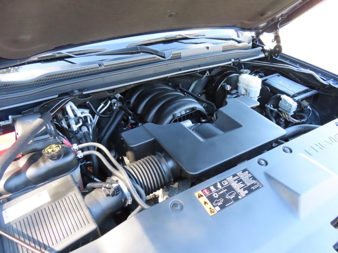 Chevrolet Suburban LT 4WD 2019