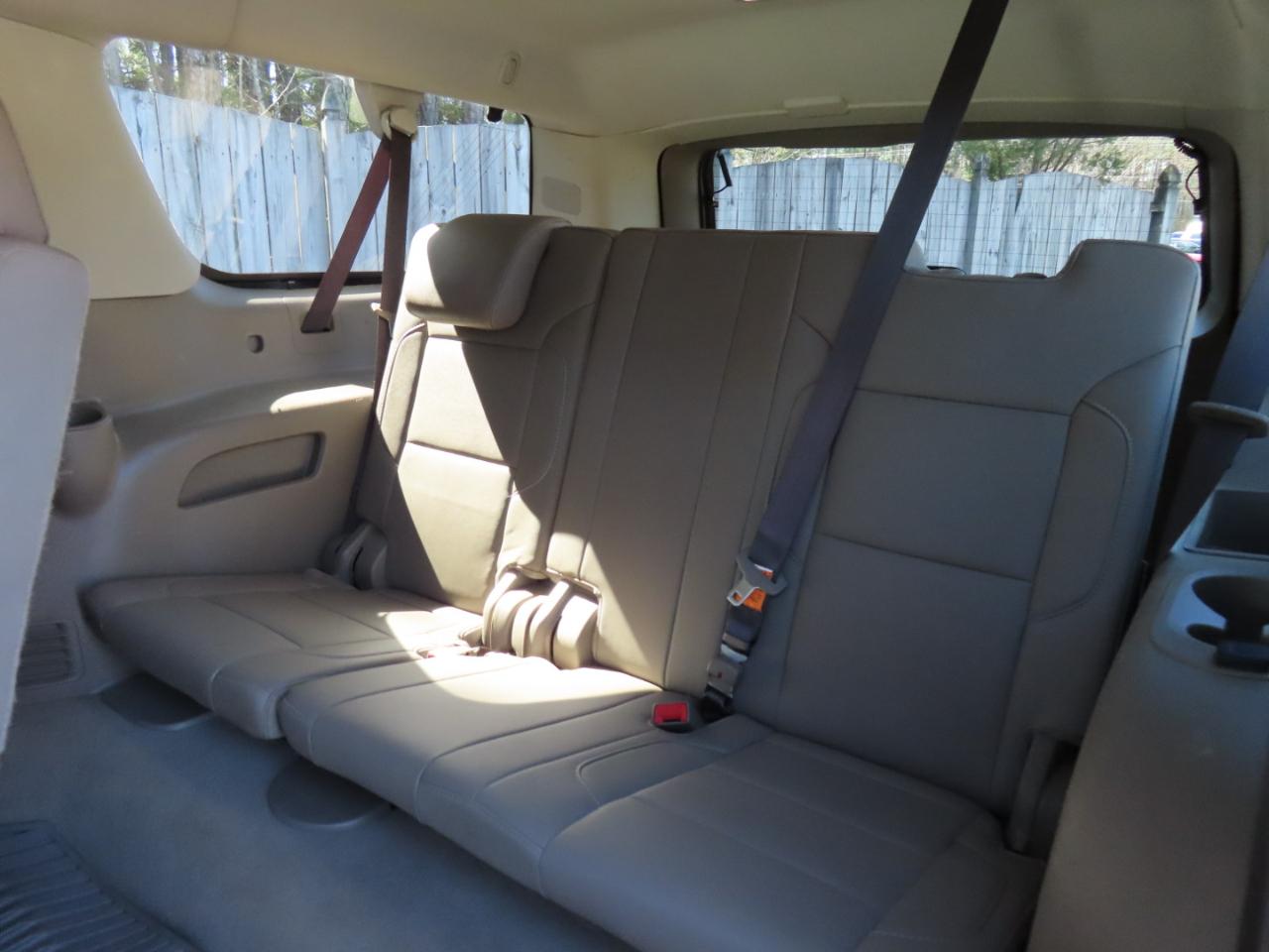 Chevrolet Suburban LT 4WD 2019